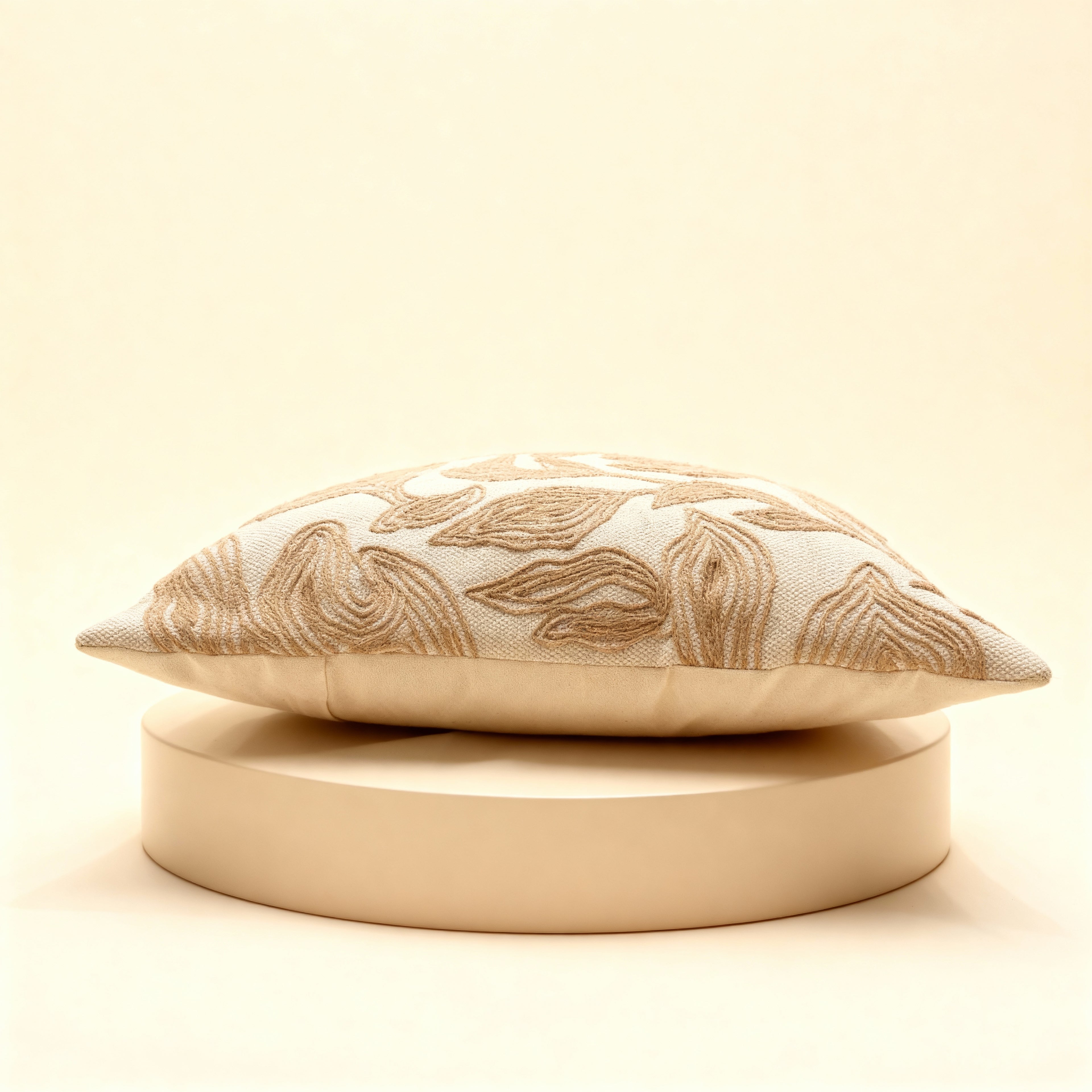 Mesa Terrain Cotton-Jute Cushion Cover