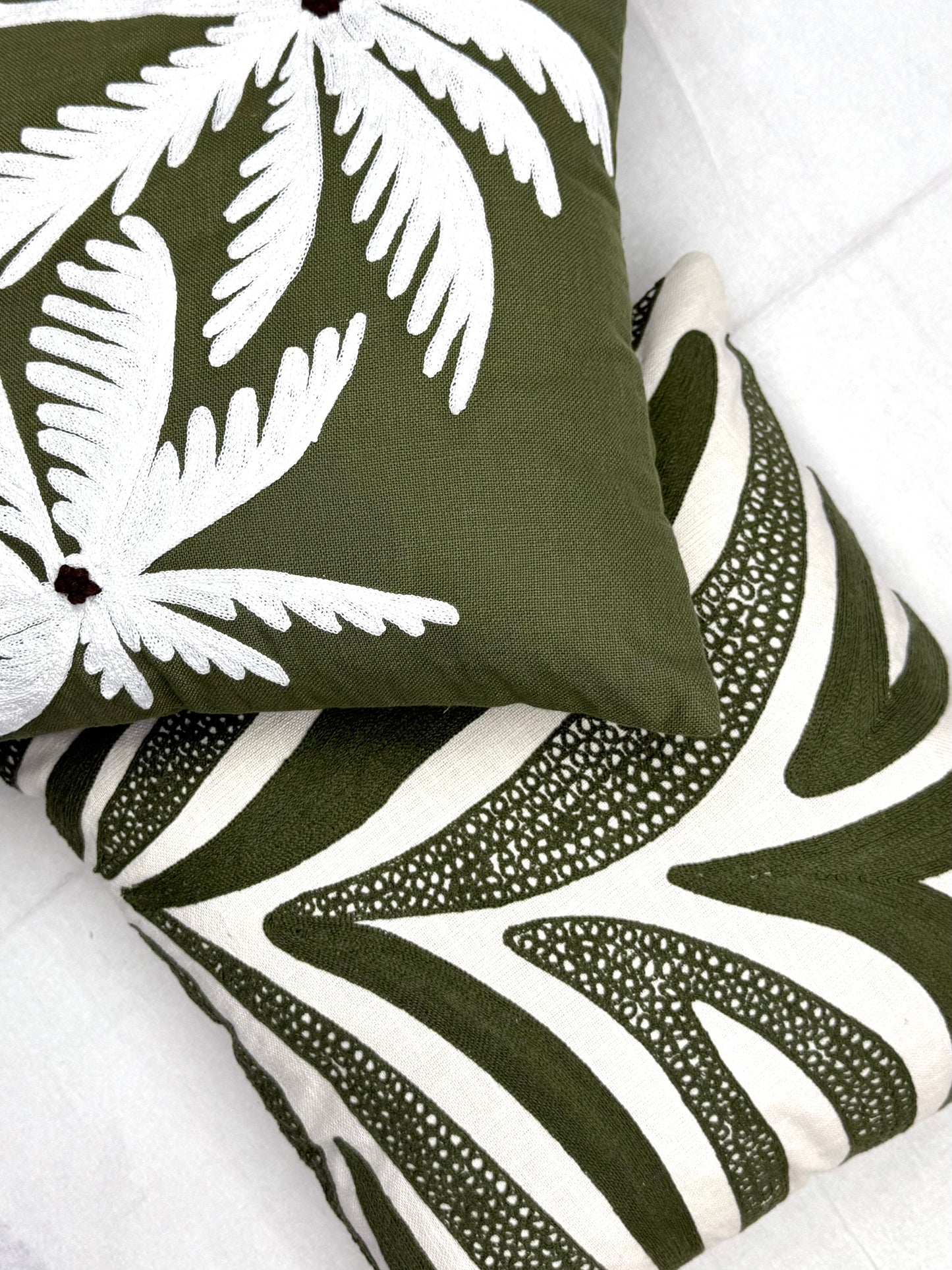 Canopy Palm Cushion Cover