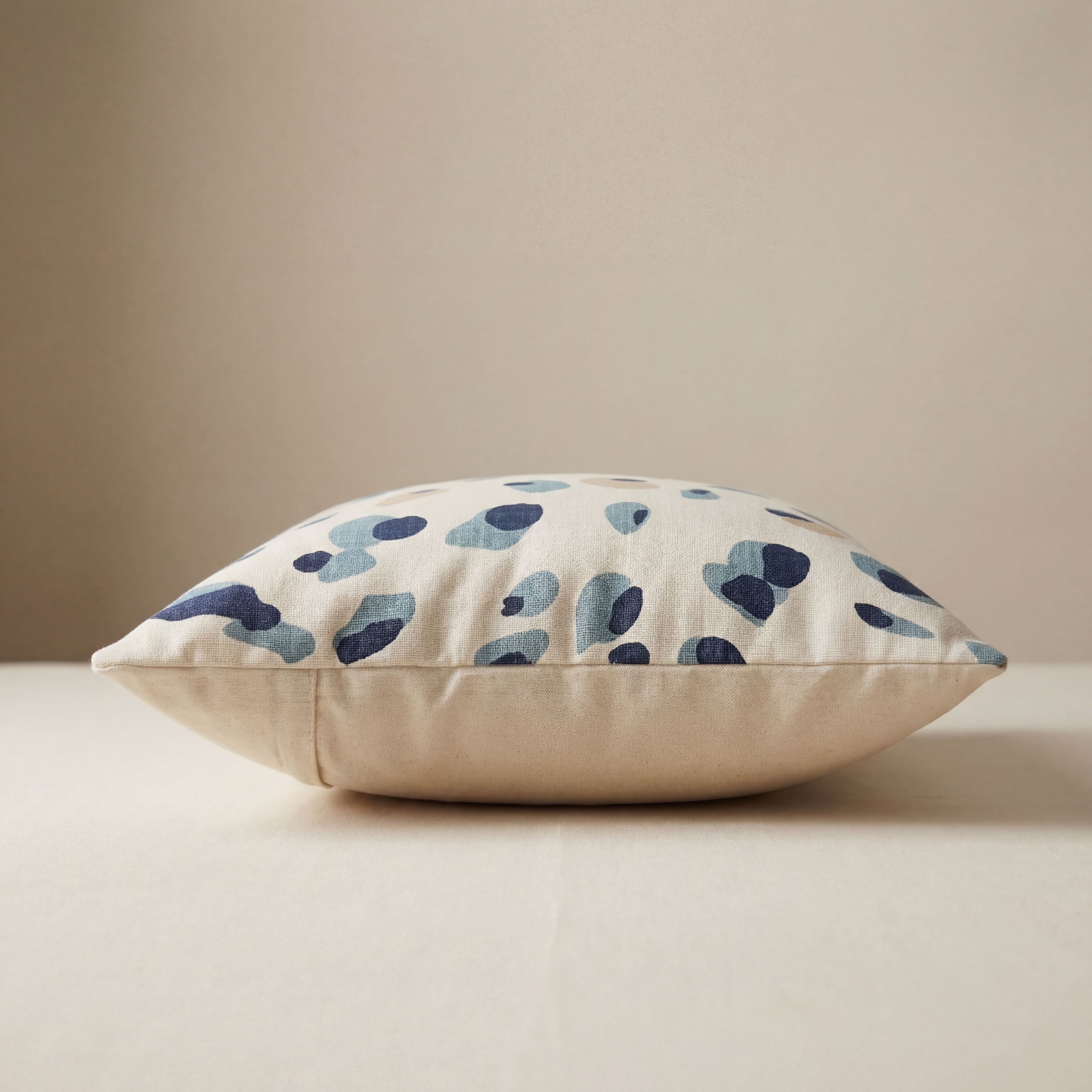 Two Tone Spot Cushion Cover