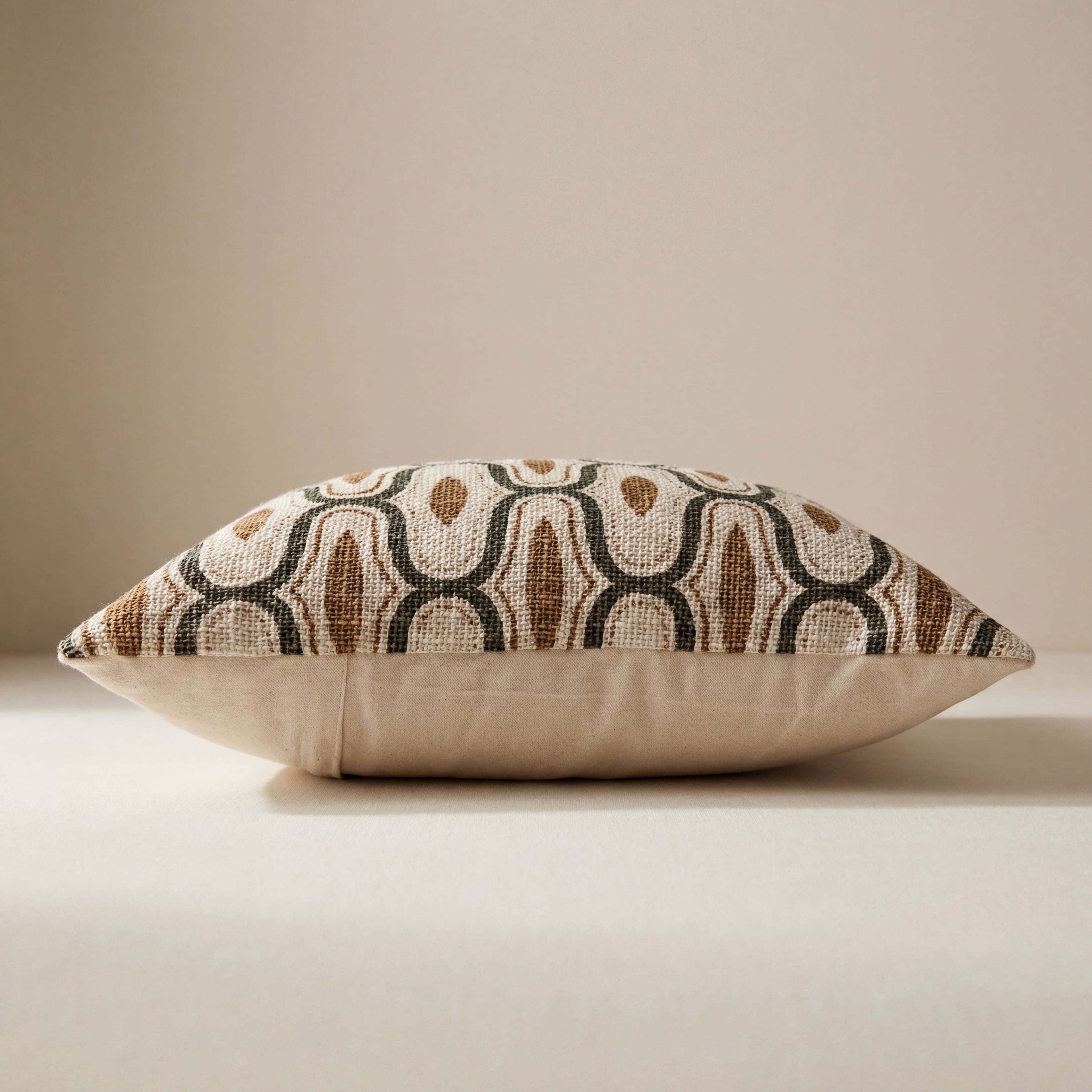 Looproot Cushion Cover