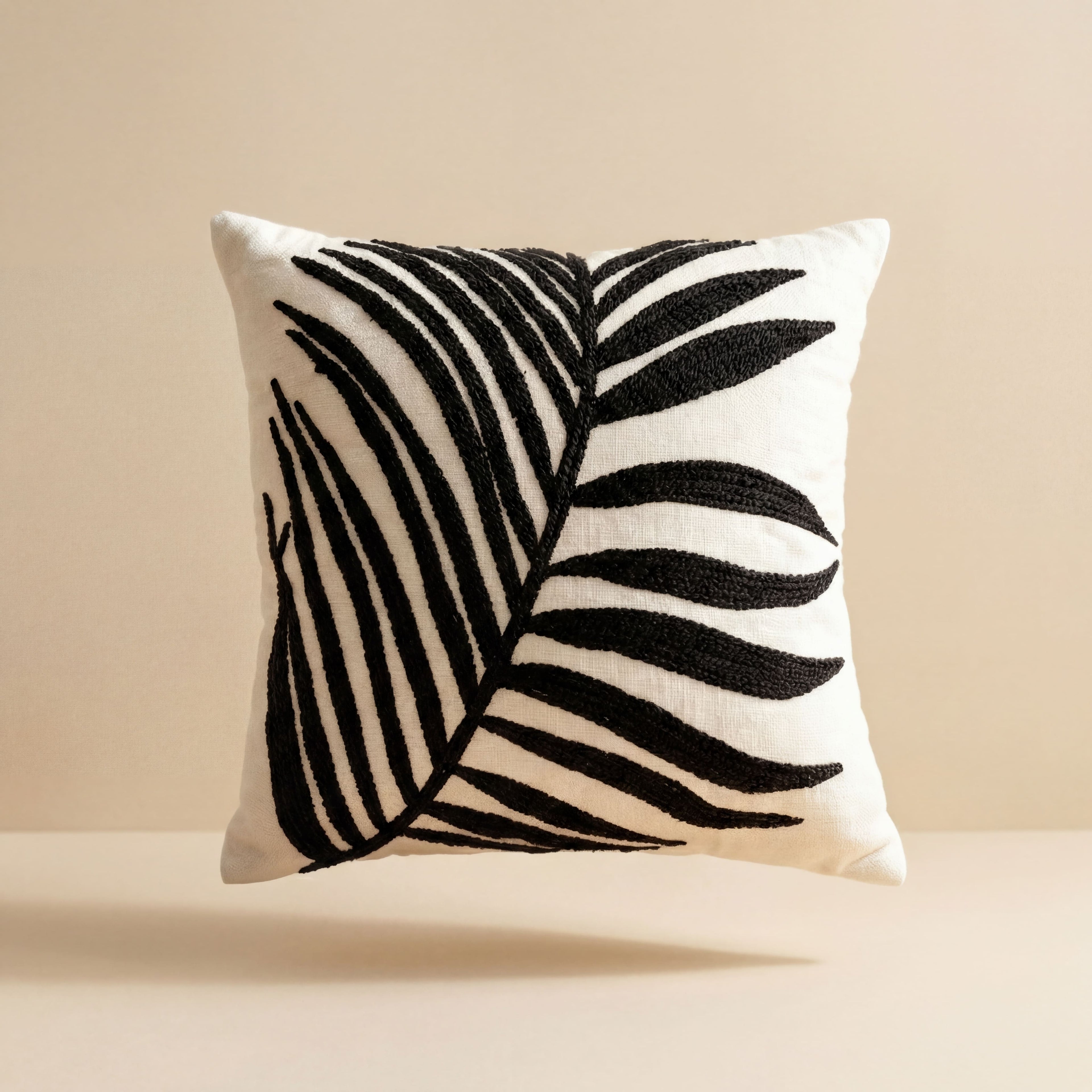 Palm Noir Cushion Cover